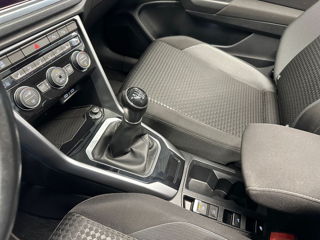 Volkswagen T-Roc 2021
