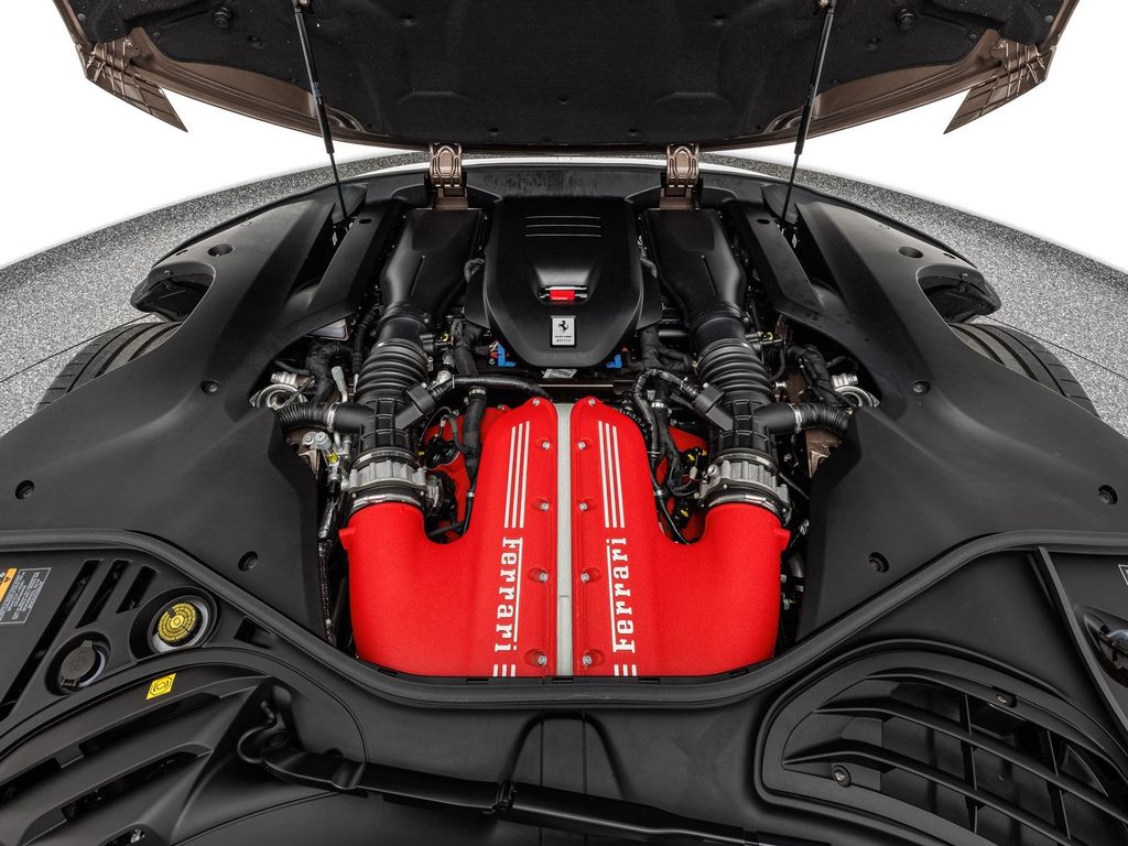 Ferrari 12Cilindri 2025