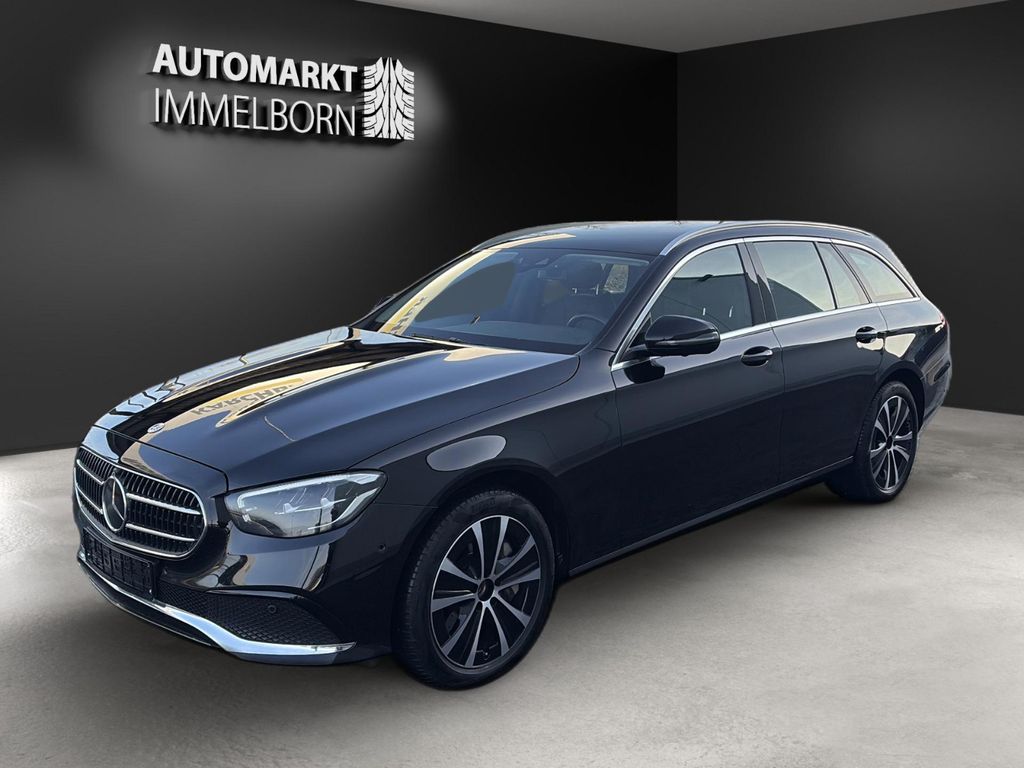Mercedes-Benz E 300 2022