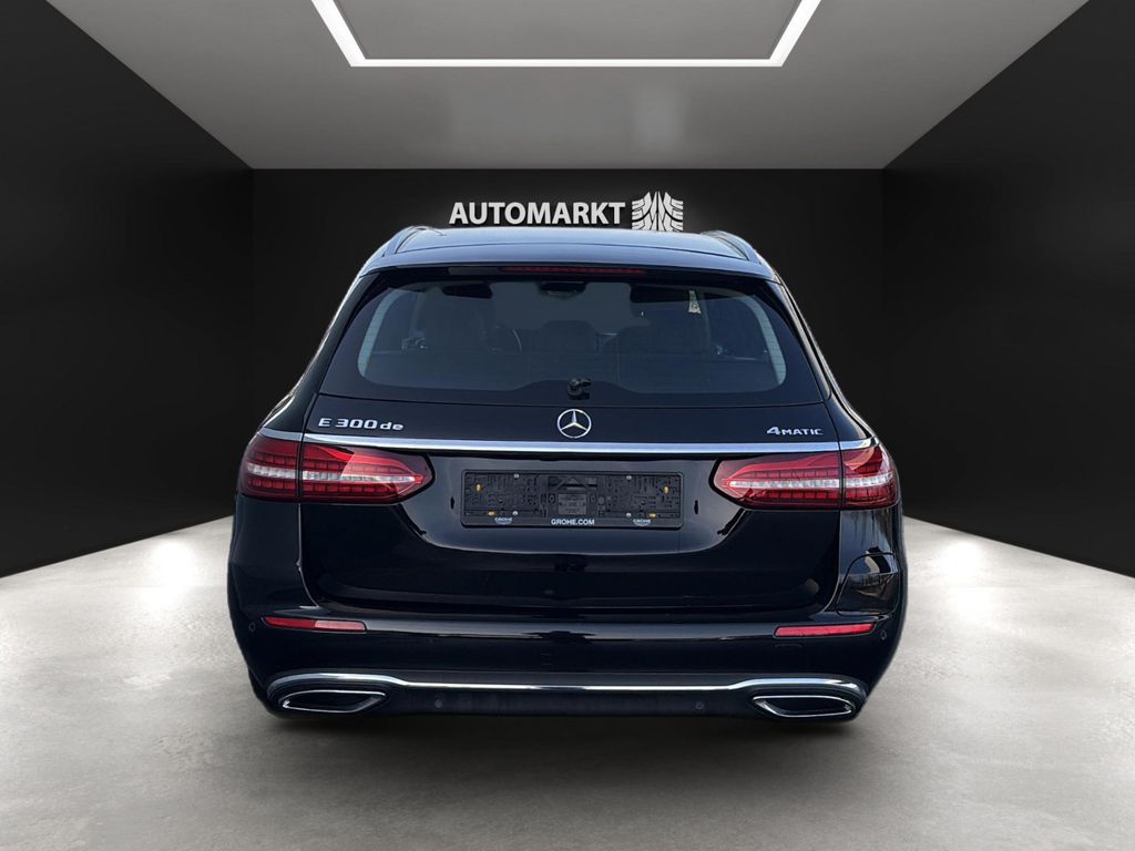 Mercedes-Benz E 300 2022