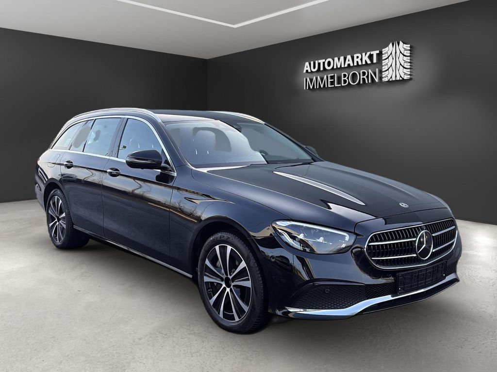 Mercedes-Benz E 300 2022