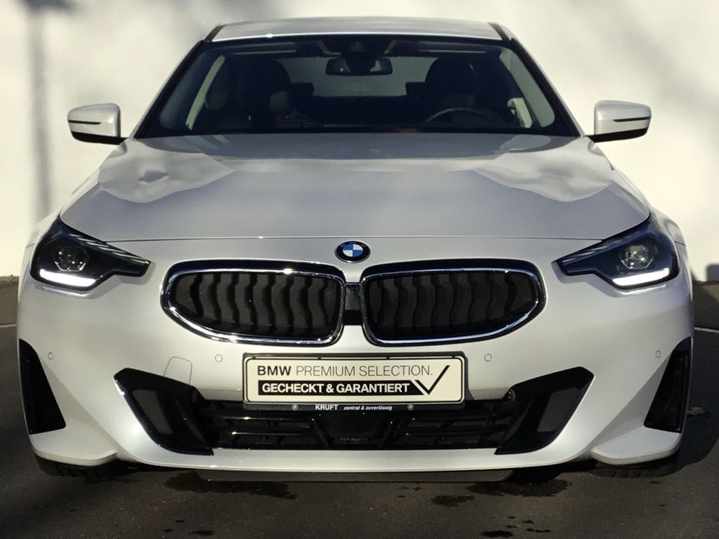 BMW 220 2022