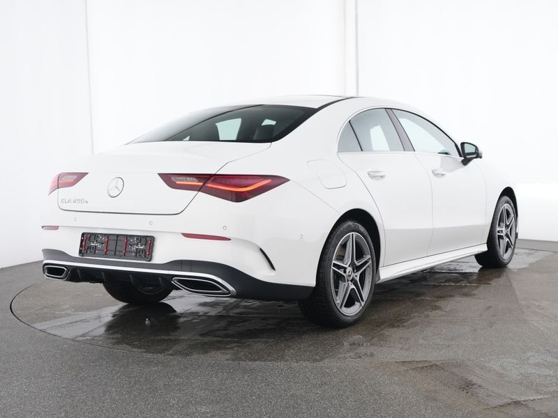 Mercedes-Benz CLA 250 2025