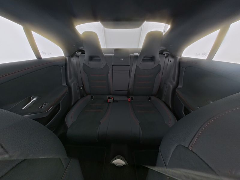 Mercedes-Benz CLA 250 2025