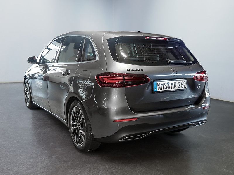 Mercedes-Benz B 200 2025