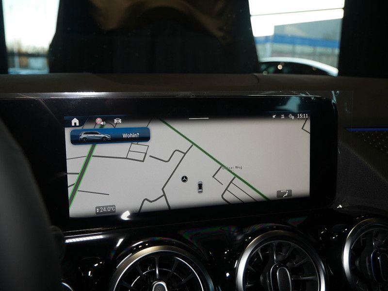 Mercedes-Benz B 200 2025