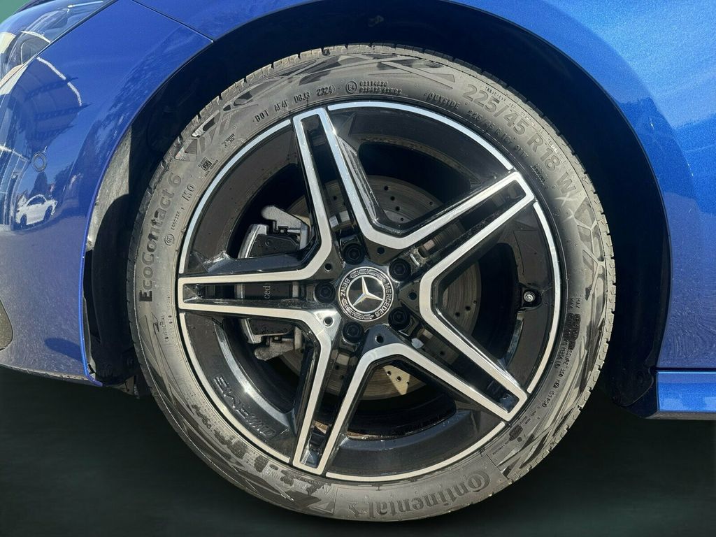 Mercedes-Benz CLA 200 2024