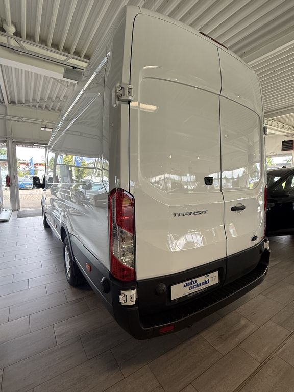 Ford Transit 2024