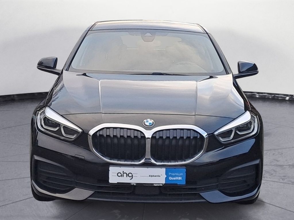 BMW 118 2021