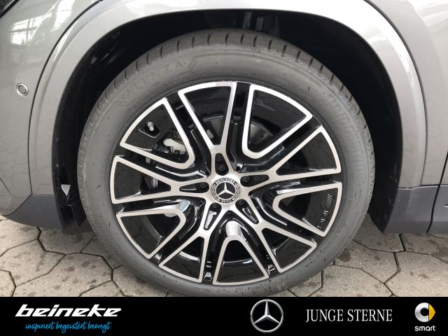 Mercedes-Benz GLA 200 2025