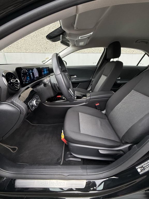 Mercedes-Benz A 180 2021