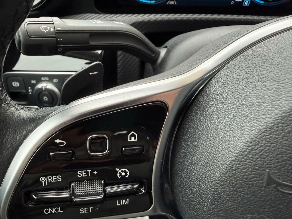 Mercedes-Benz A 180 2021