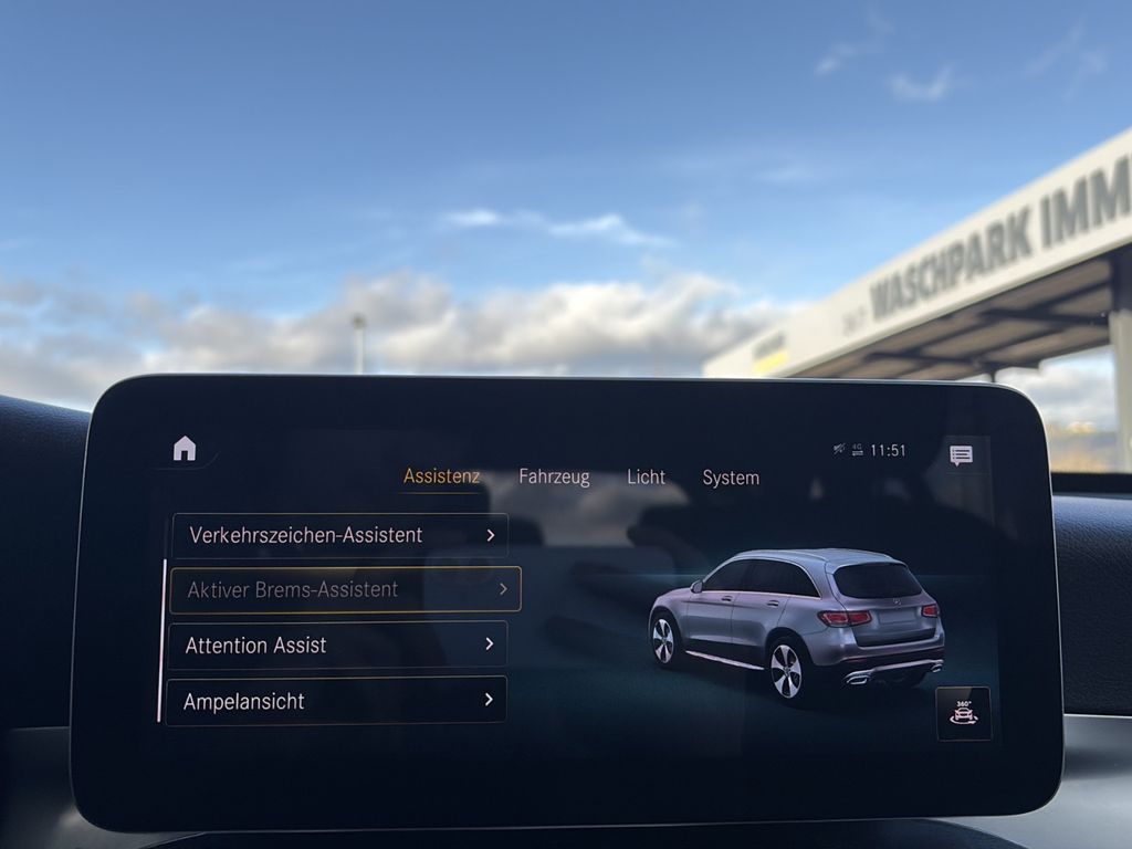 Mercedes-Benz GLC 300 2021