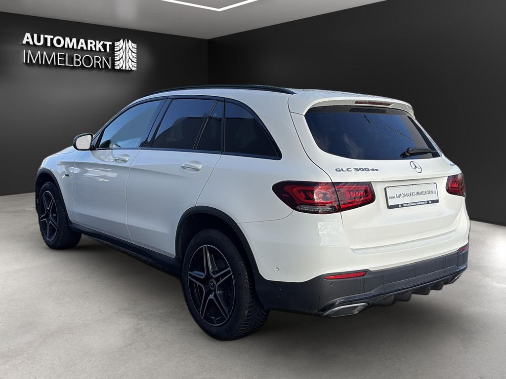 Mercedes-Benz GLC 300 2021