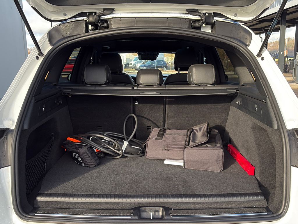 Mercedes-Benz GLC 300 2021