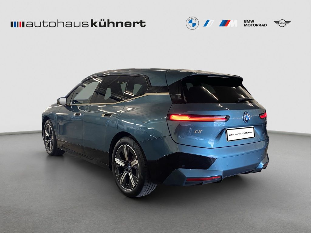 BMW iX 2022