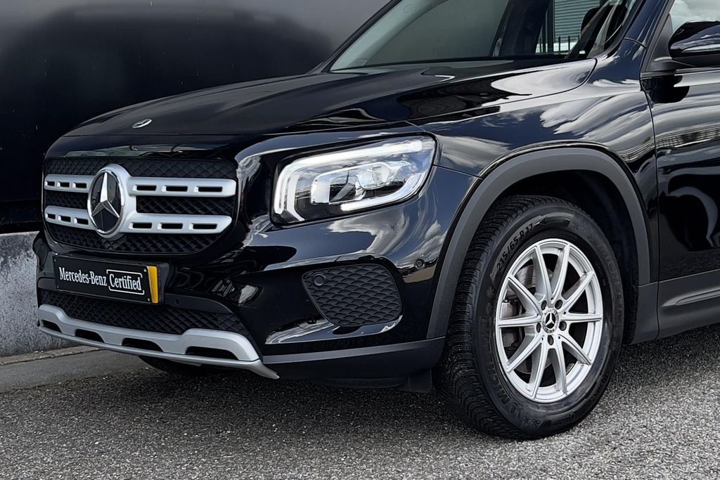 Mercedes-Benz GLB 180 2021