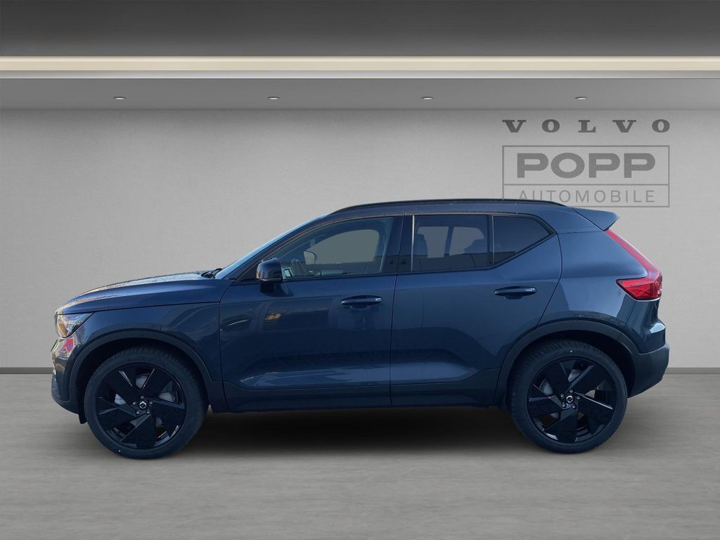 Volvo XC40 2025