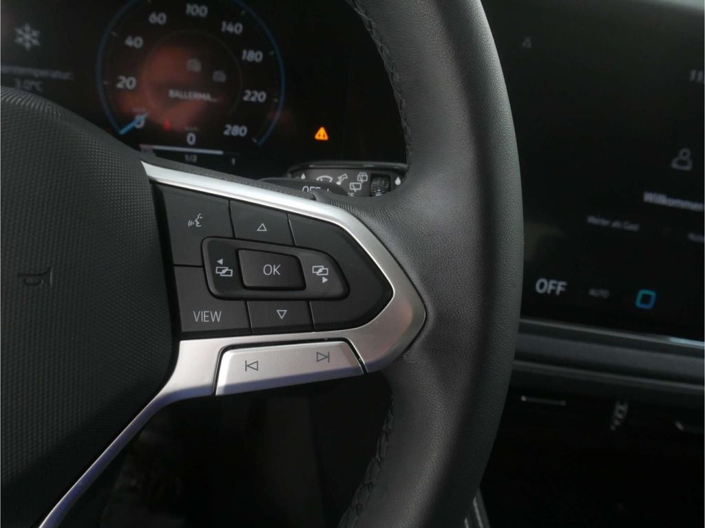 Volkswagen Touareg 2025