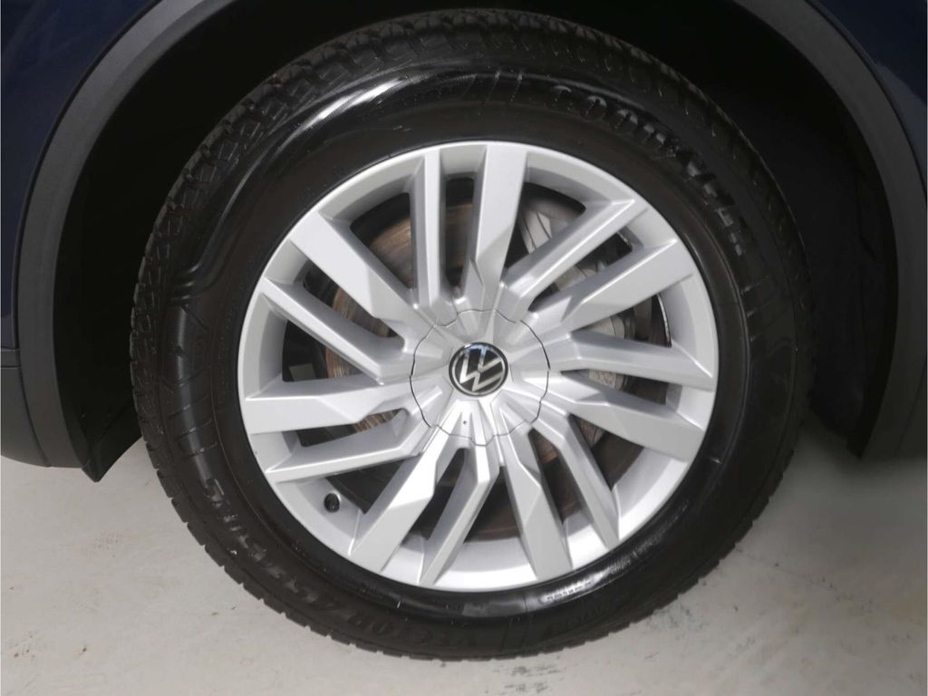 Volkswagen Touareg 2025