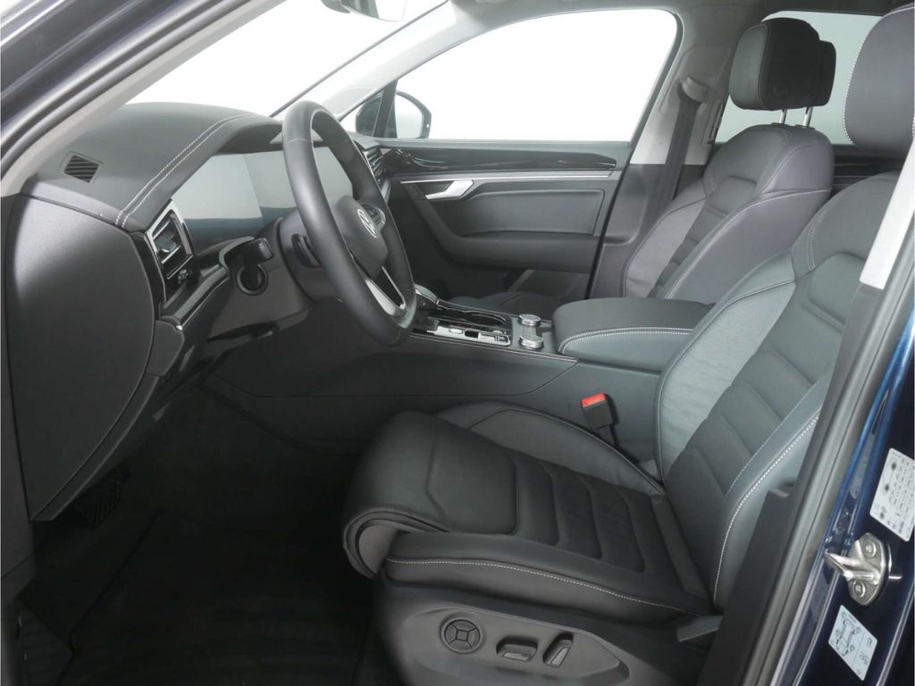 Volkswagen Touareg 2025