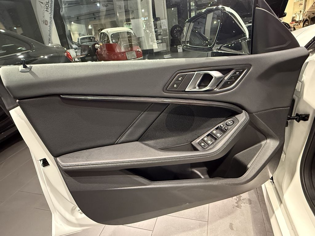 BMW 220 Gran Coupé 2025