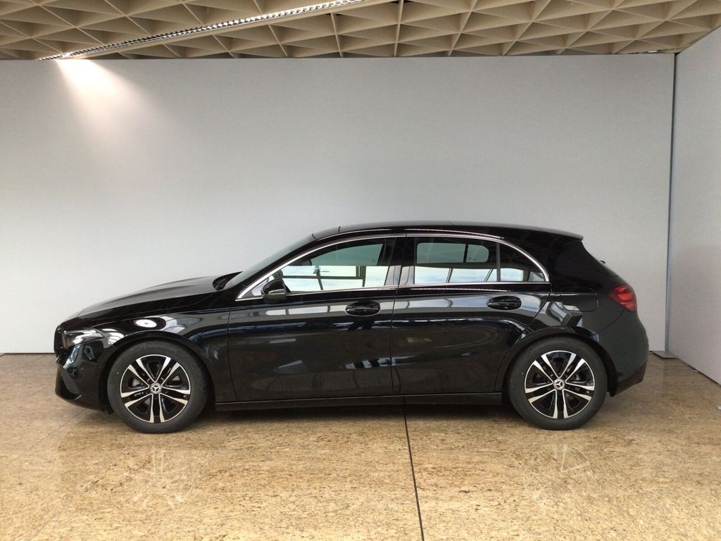 Mercedes-Benz A 200 2024