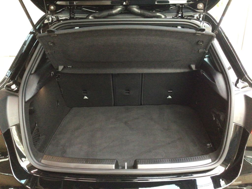 Mercedes-Benz A 200 2024