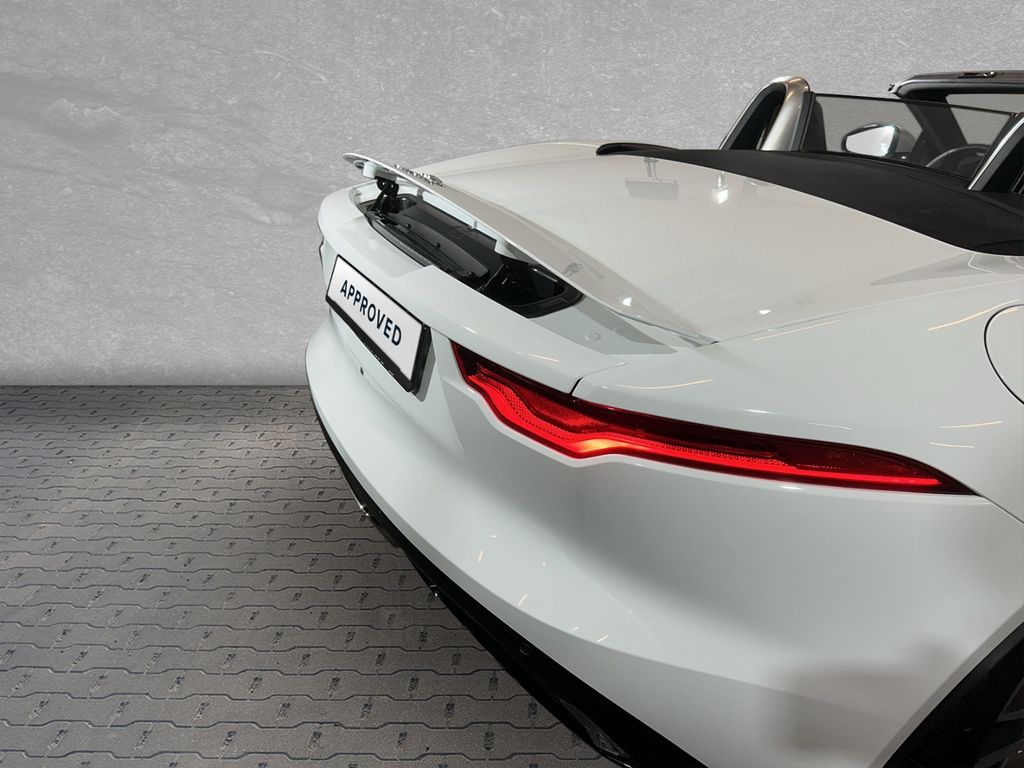 Jaguar F-Type 2020
