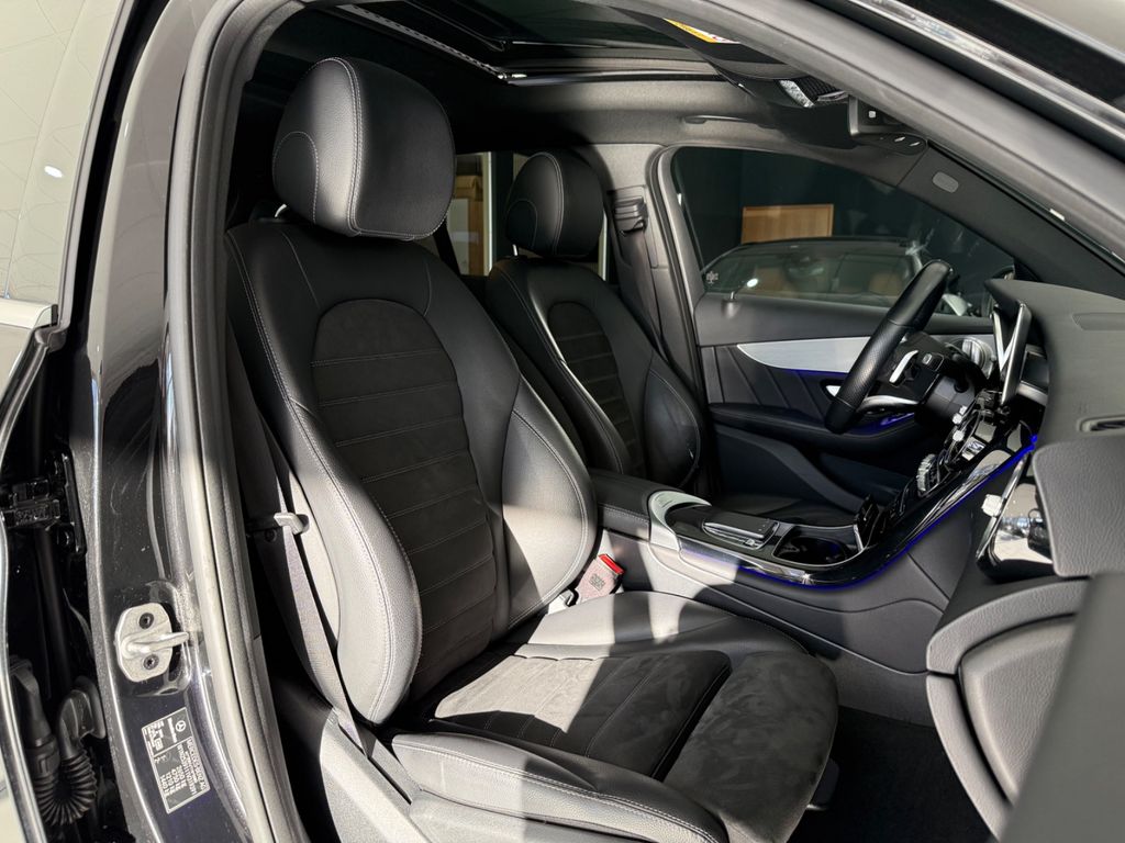 Mercedes-Benz GLC 300 2021