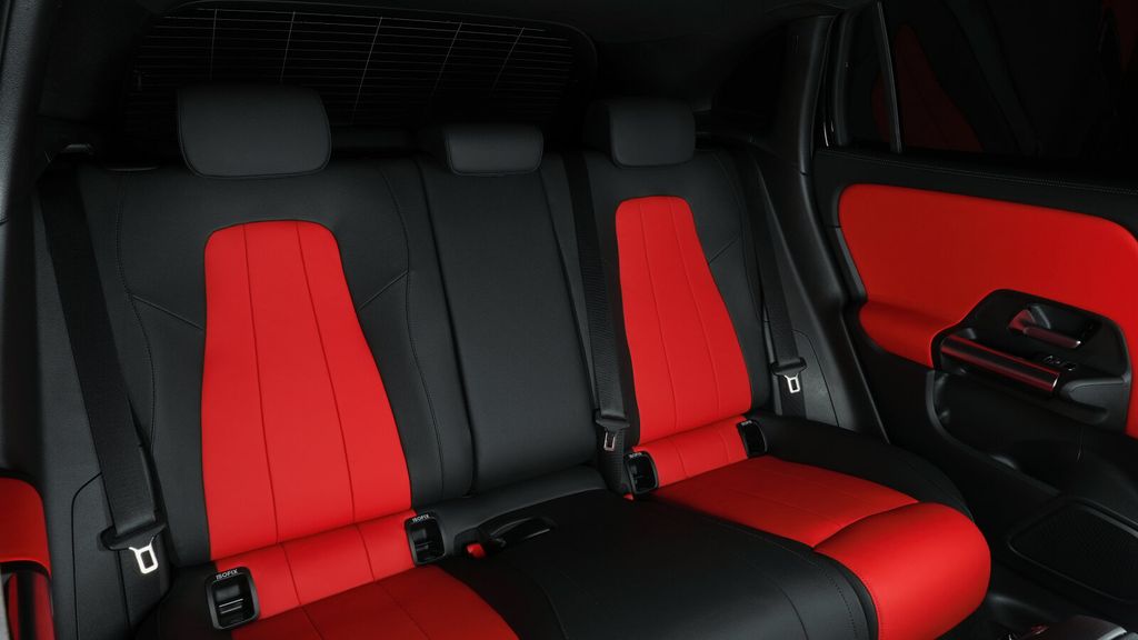 Mercedes-Benz GLA 250 2025