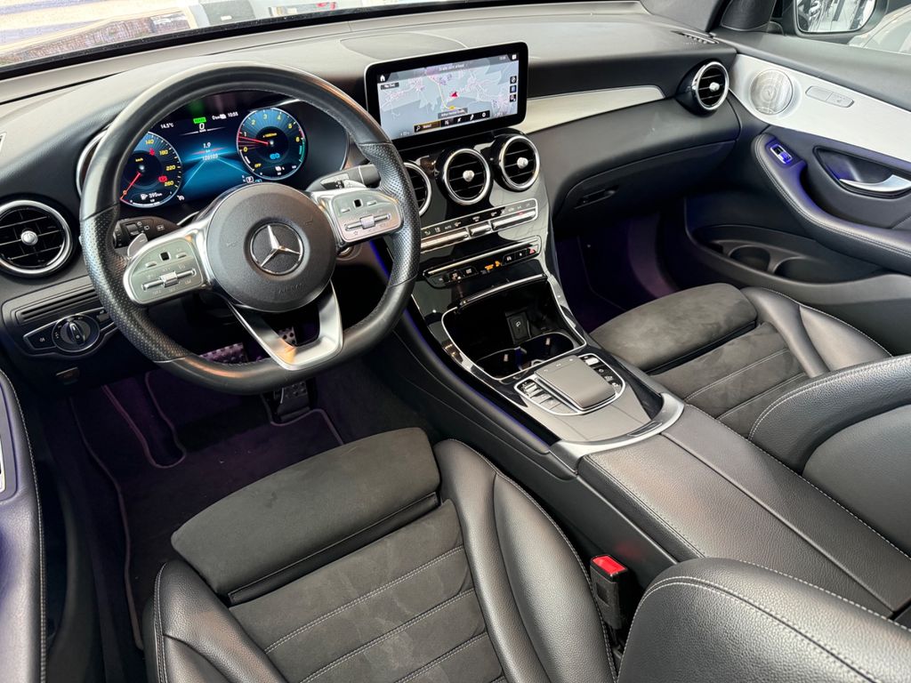 Mercedes-Benz GLC 300 2021