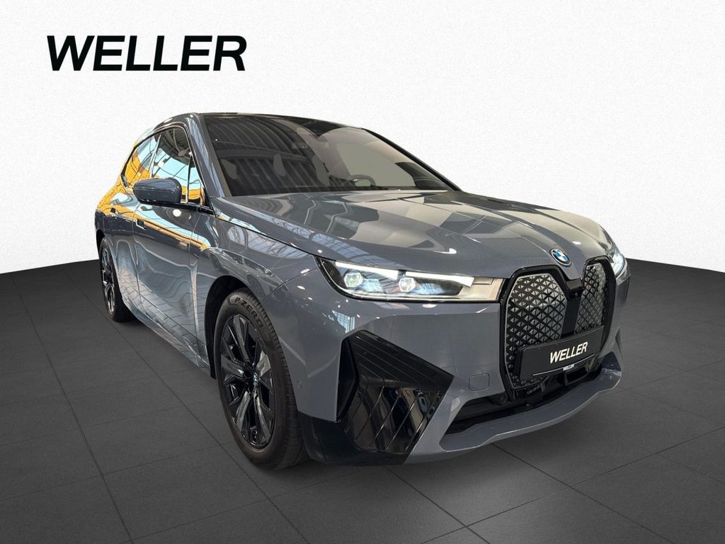BMW iX 2022