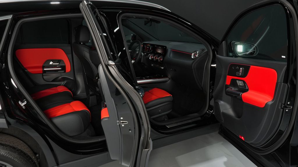 Mercedes-Benz GLA 250 2025