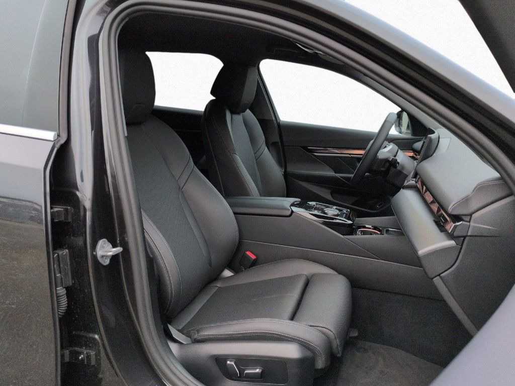 BMW i5 2024
