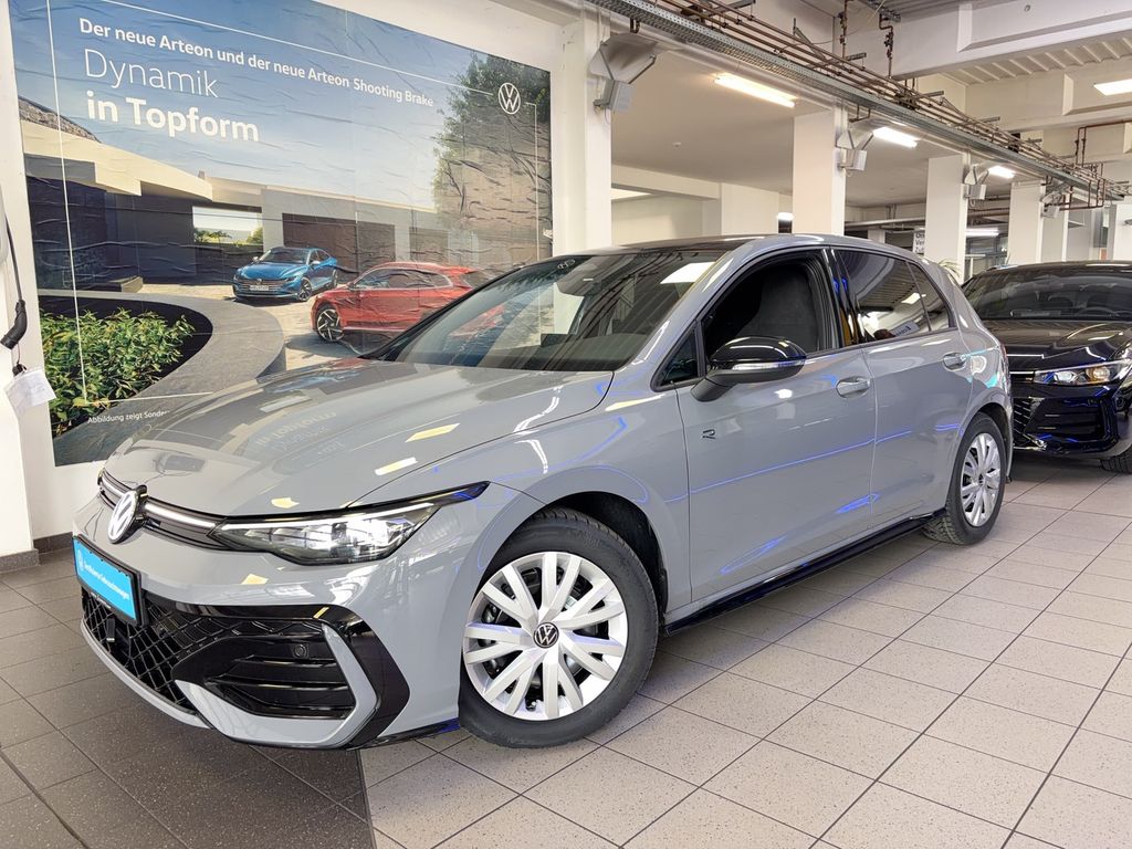 Volkswagen Golf 2025