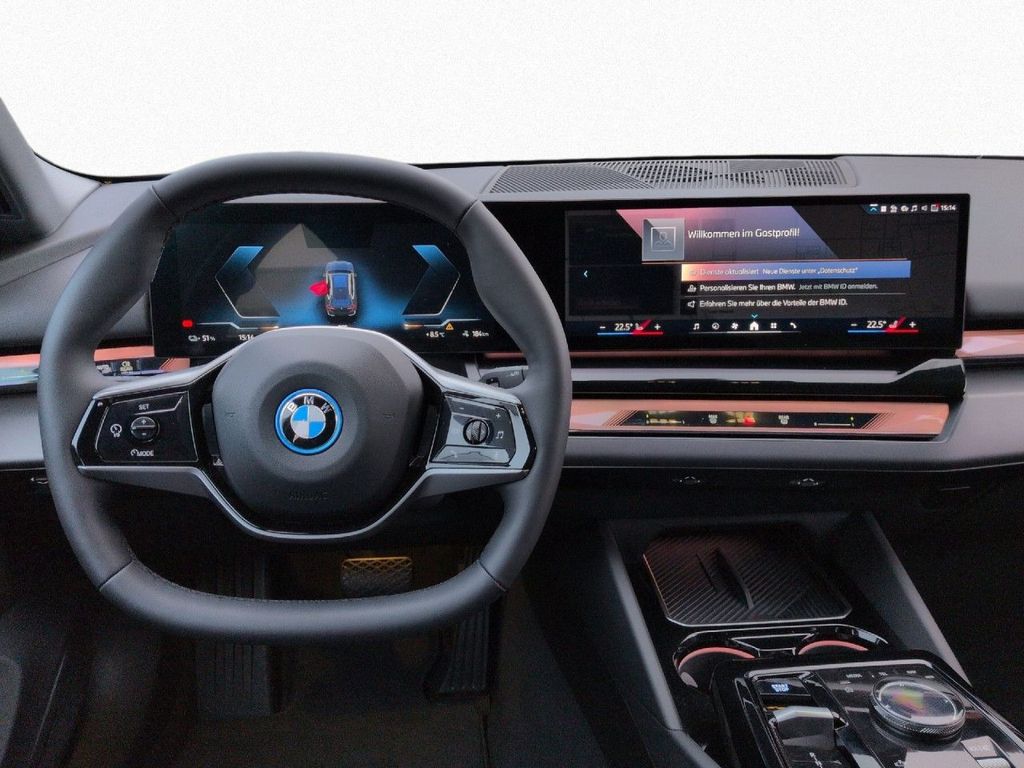 BMW i5 2024
