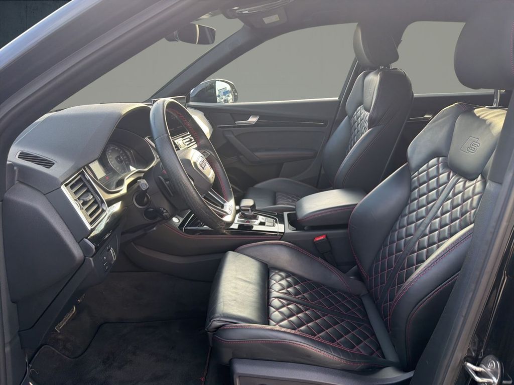 Audi SQ5 2022