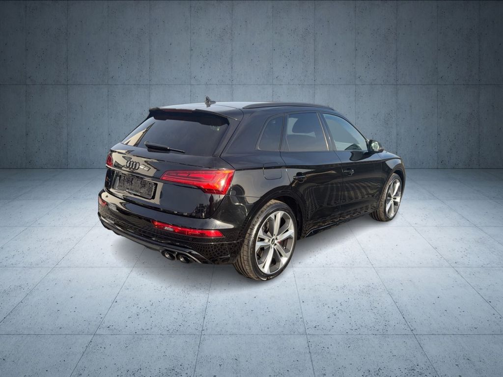 Audi SQ5 2022