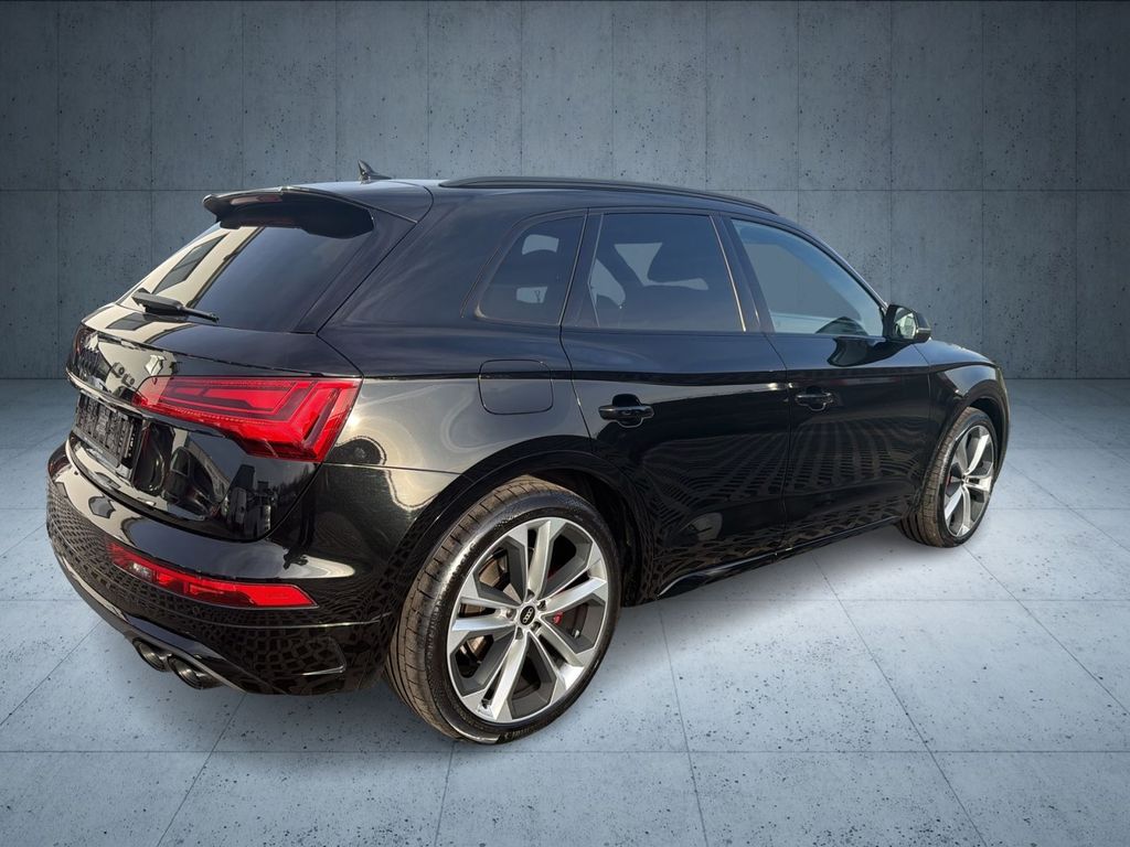 Audi SQ5 2022