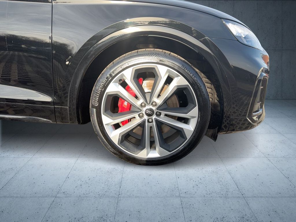 Audi SQ5 2022