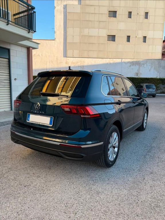 Volkswagen Tiguan 2021