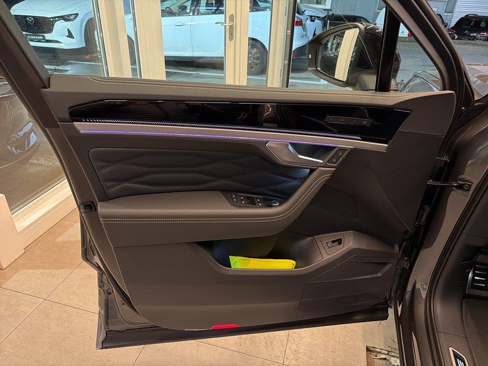 Volkswagen Touareg 2025