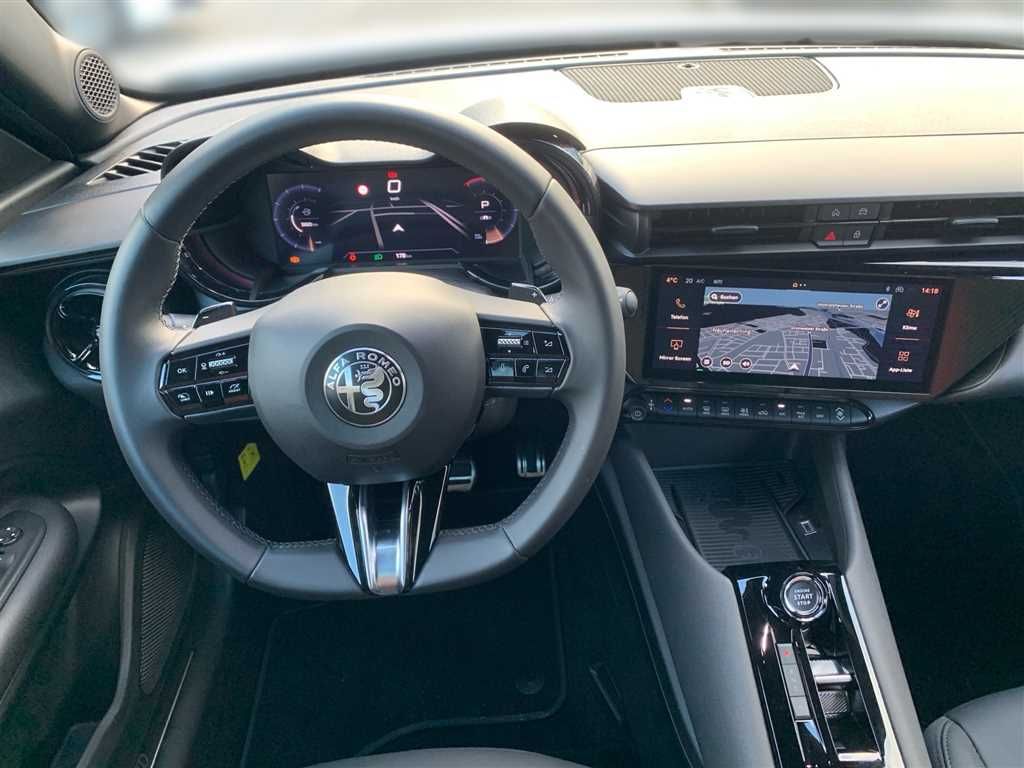 Alfa Romeo Junior 2025