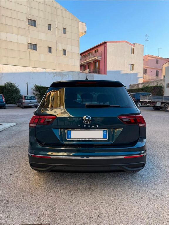 Volkswagen Tiguan 2021