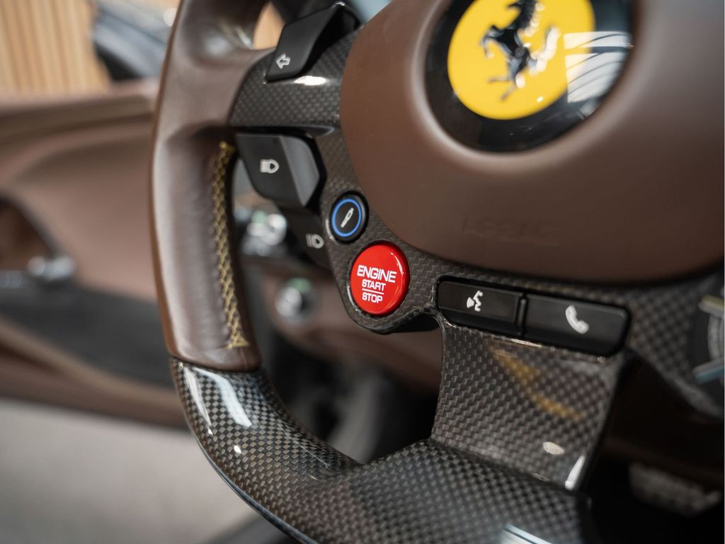 Ferrari 812 2022