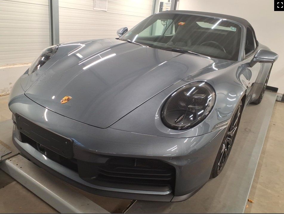 Porsche 992 2025