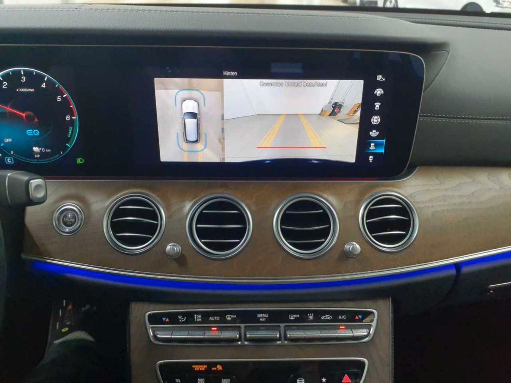 Mercedes-Benz E 300 2022