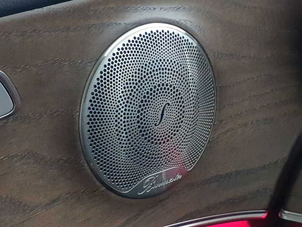 Mercedes-Benz E 300 2022