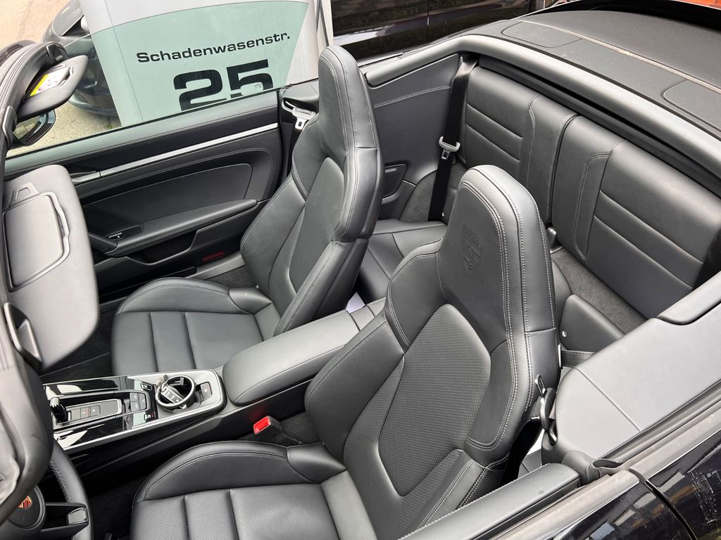 Porsche 992 2024